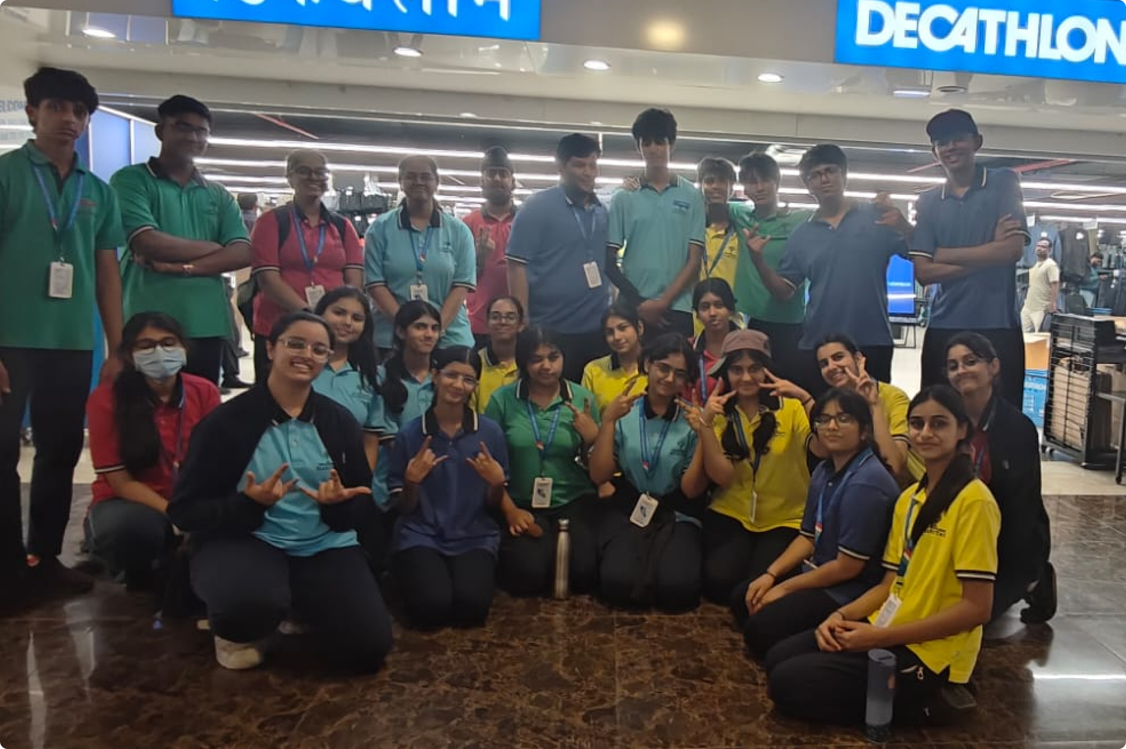 Experiential Business Learning Through Industry and Market Visits image 1